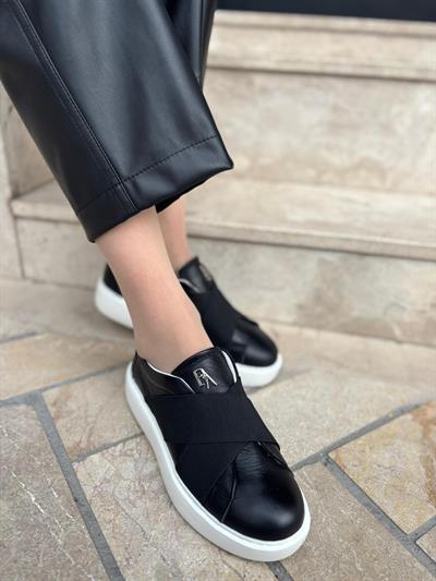 Düz Taban Çapraz Bantlı %100 Hakiki Deri Kadın Sneakers Siyah