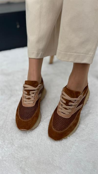 Hasır Detaylı Özel İşçilikli %100 Hakiki Deri Kadın Sneaker Kahverengi