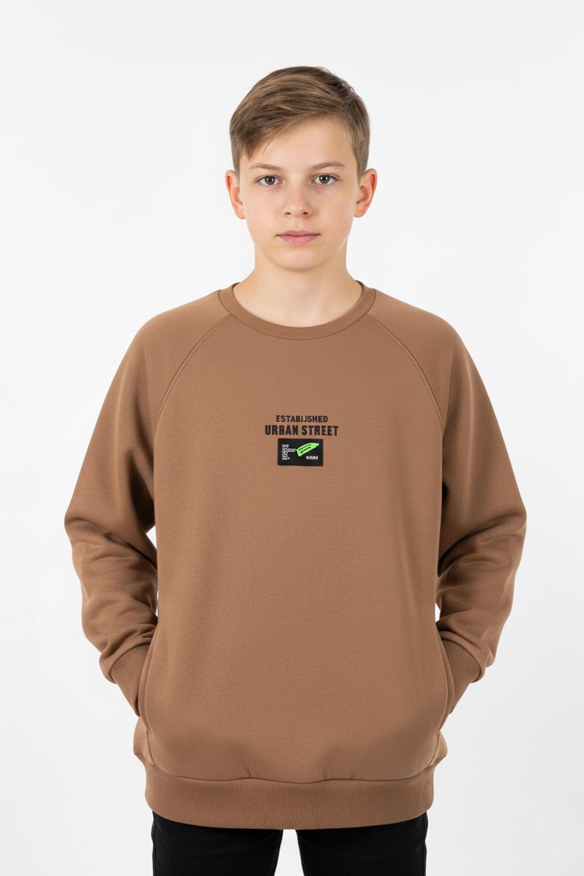 Kanguru Cepli Baskılı Detaylı Erkek Çocuk Sweatshirt