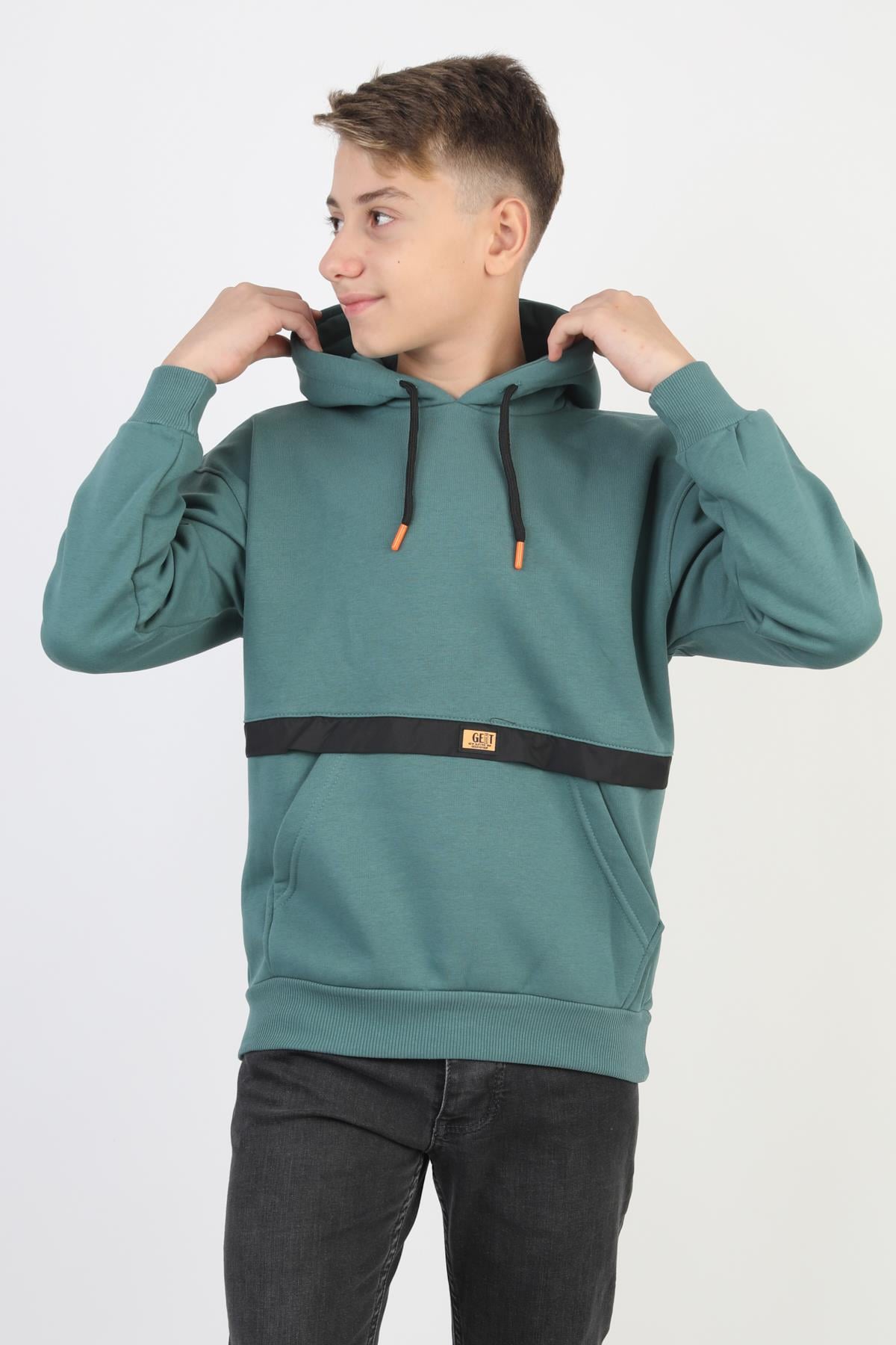 Kapşonlu Kanguru Cepli Detaylı Erkek Çocuk Sweatshirt