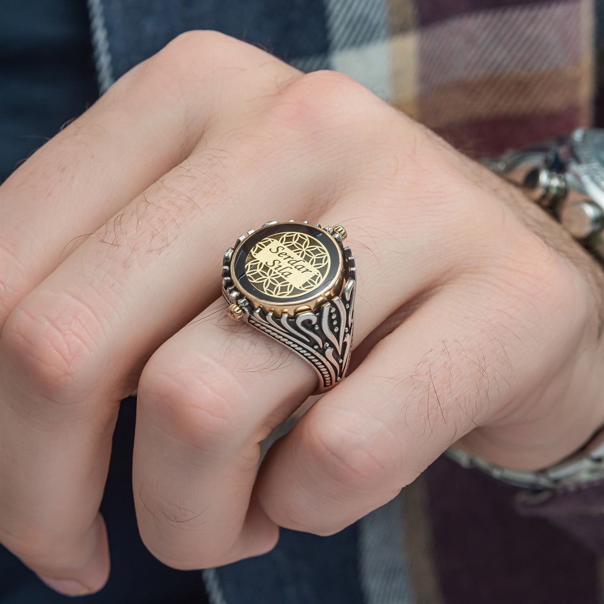 Çift Taraflı Mineli İsimli 925 Gümüş Erkek Yüzük