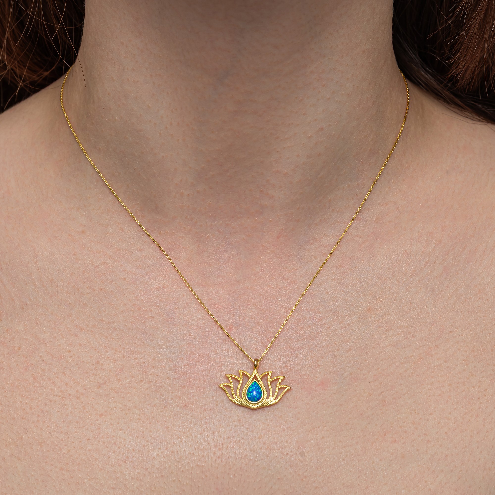 Lotus Çiçeği Opal Taşlı 925 Gümüş Kadın Kolye