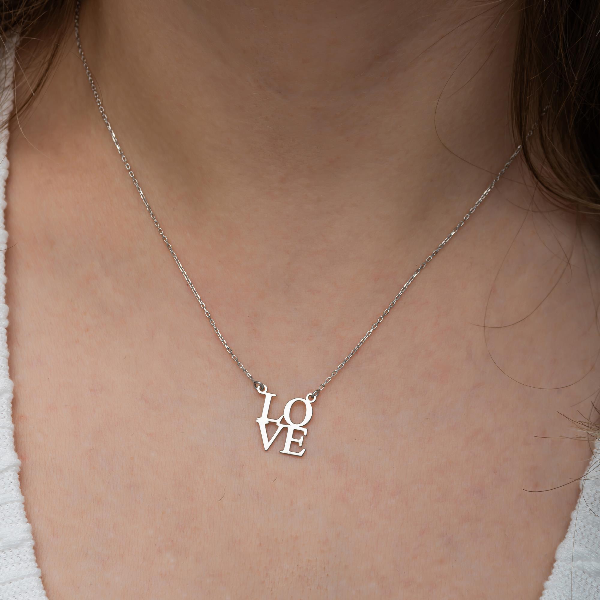 Love Yazılı 925 Gümüş Kolye