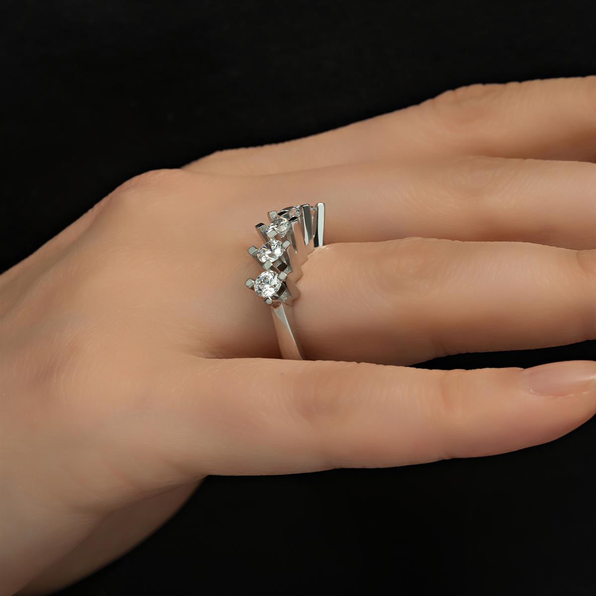 Swarovski Taşlı 925 Gümüş Beştaş Yüzük