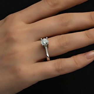 4 Tırnak Swarovski Taşlı Gümüş  Yüzük