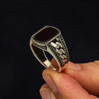 Akik Taşlı Kare Gurmet Model 925 Erkek Gümüş Yüzük