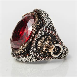 Aslan Başı Kapı Tokmak Modeli Kırmızı Taşlı 925 Gümüş Yüzük