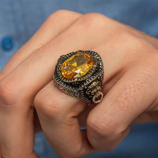 Aslan Kapı Tokmak Modeli Sarı Taşlı 925 Gümüş Yüzük