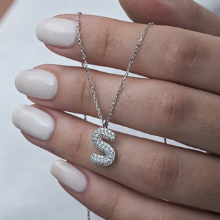 Gümüş Rodyum Kaplama Taşlı Harf Kolye