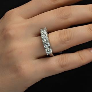 Gümüş Swarovski Zirconia Taşlı Beştaş Yüzük