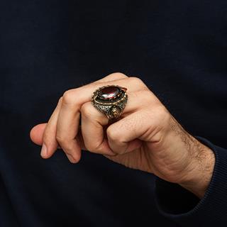 Kırmızı Taşlı Aslan Başı 925 Ayar Erkek Gümüş Yüzük