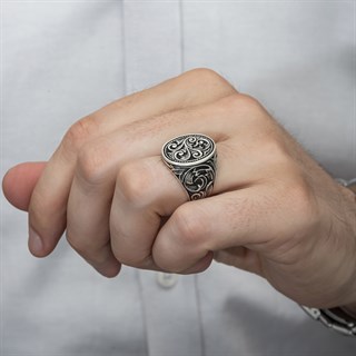 Oyma Desenli Oval Taşsız 925 Gümüş Erkek Yüzük