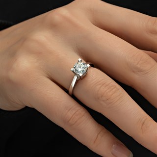 Yeni Tasarım Swarovski Gümüş Yüzük