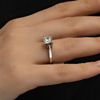 Yeni Tasarım Swarovski Gümüş Yüzük