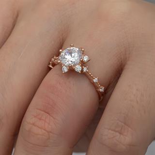 Prenses Model Rose Kaplama Zirkon Taşlı Gümüş Tektaş Yüzük