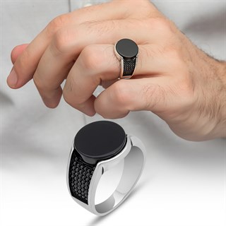 Siyah Oniks Yuvarlak Taşlı 925 Gümüş Erkek Yüzük