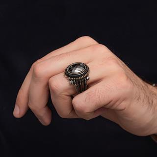 Siyah Taşlı Pençe Motifli 925 Gümüş Erkek Yüzük