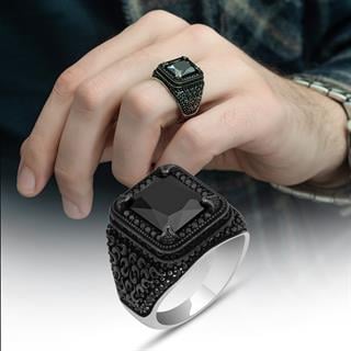 Siyah Zirkon Taşlı Mikro Taş İşlemeli  Gümüş Erkek Yüzük