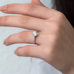 Swarovski Taşlı Gümüş Tektaş Yüzük
