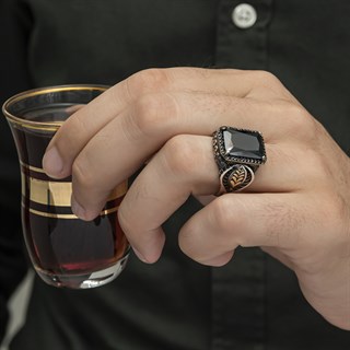 Yaprak Desenli Siyah Taşlı 925 Gümüş Erkek Yüzük