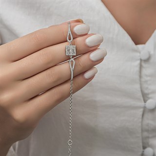 Zirkon Süslemeli Baget Taşlı 925 Gümüş Kadın Bileklik