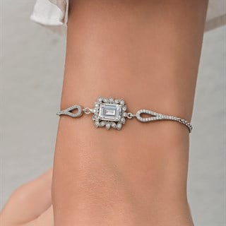 Zirkon Süslemeli Baget Taşlı Rodyum Kaplama 925 Gümüş Kadın Bileklik