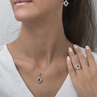 Zultanit Taşlı Baget Gümüş Bayan Takı Seti