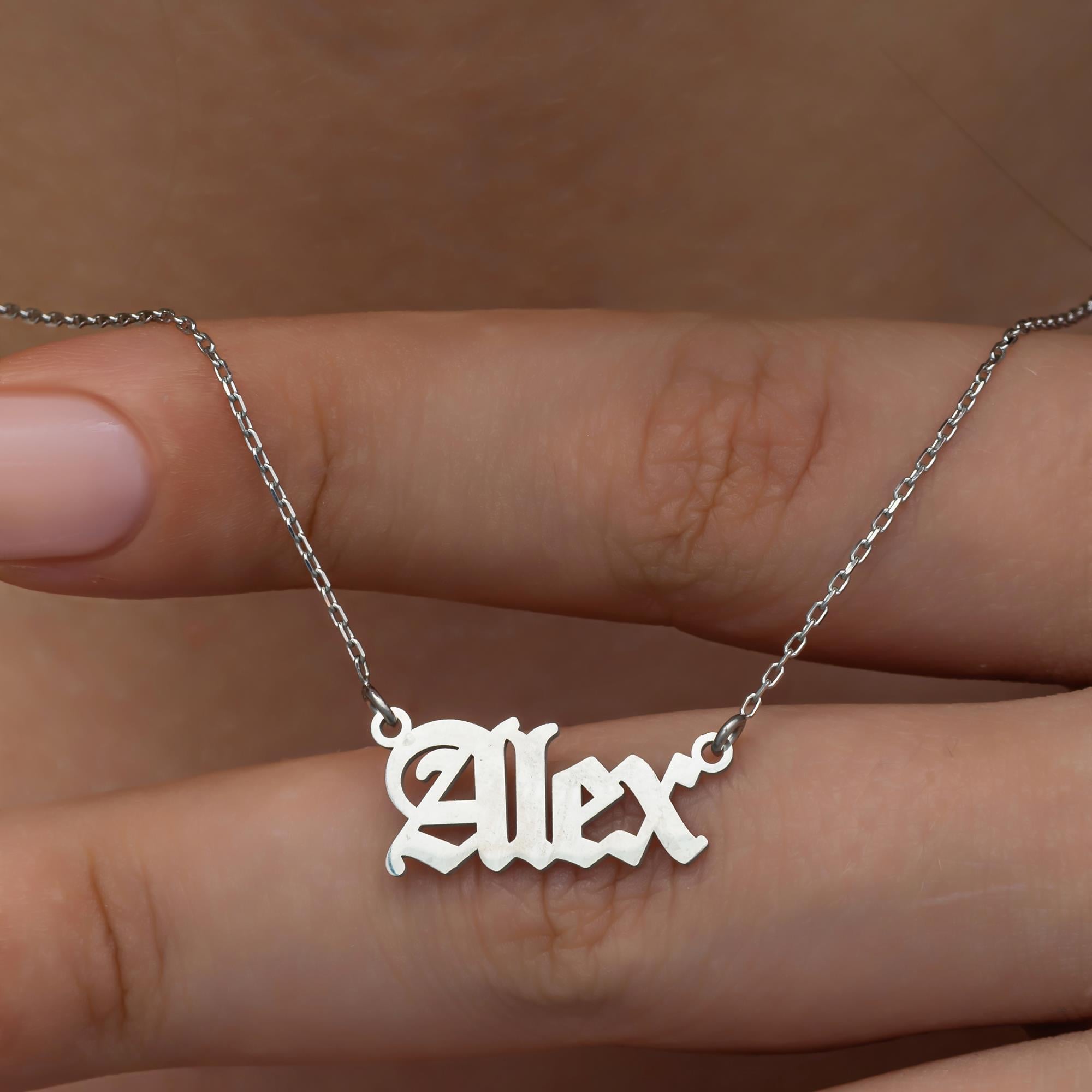 925 Gümüş İsimli Kolye