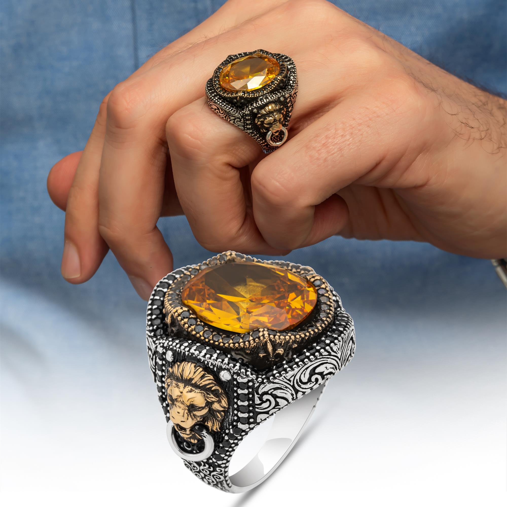 Aslan Kapı Tokmak Modeli Sarı Taşlı 925 Gümüş Yüzük