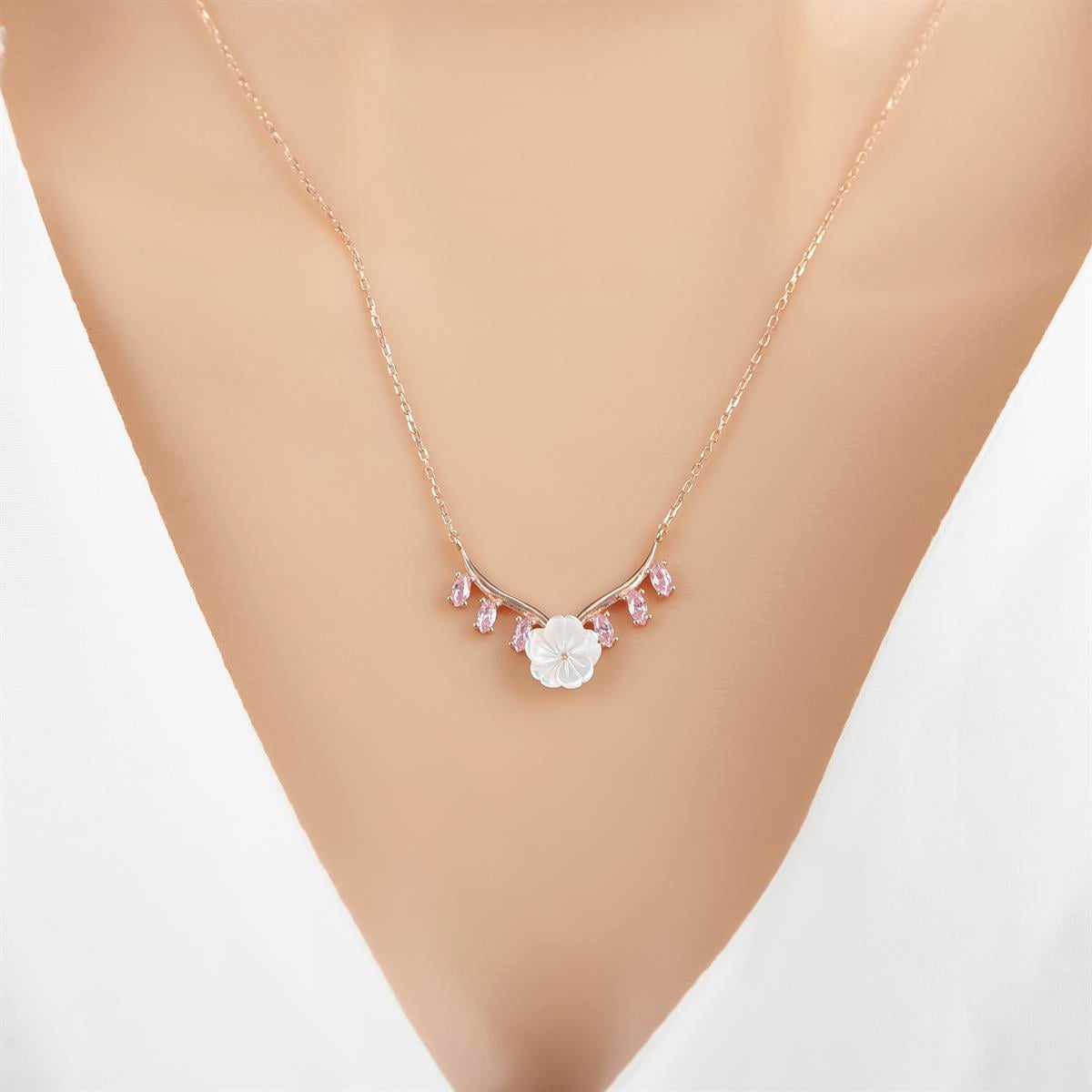 Çiçek Desenli Rose Kaplama 925 Gümüş Kadın Kolye