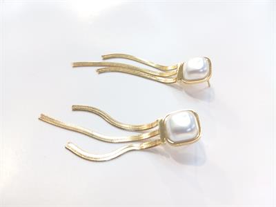 Püskül Sallantılı Çelik Küpe / Model 613