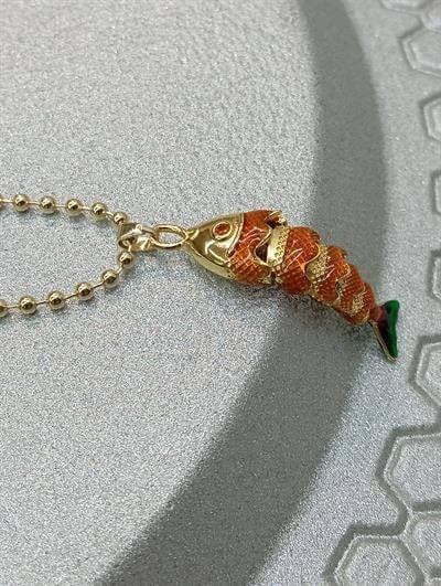 Turuncu Renkli Balık Kolye