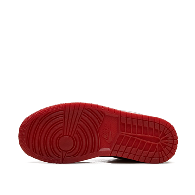 Jordan 1 Low “Patent Valentines Day”