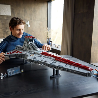 Venator-Class Republic Attack Cruiser™