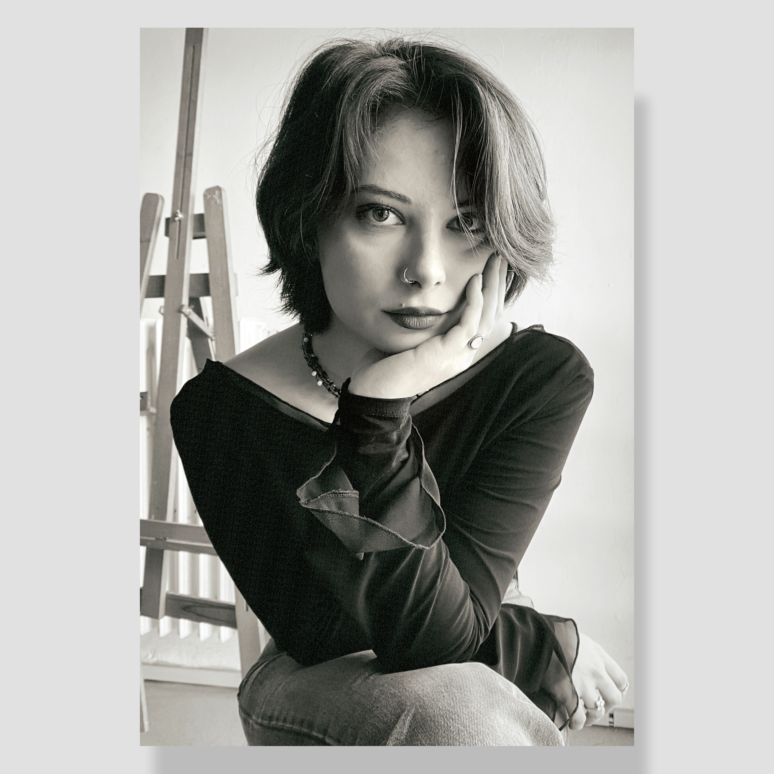 Sanatçı portresi: Afra Gültepe