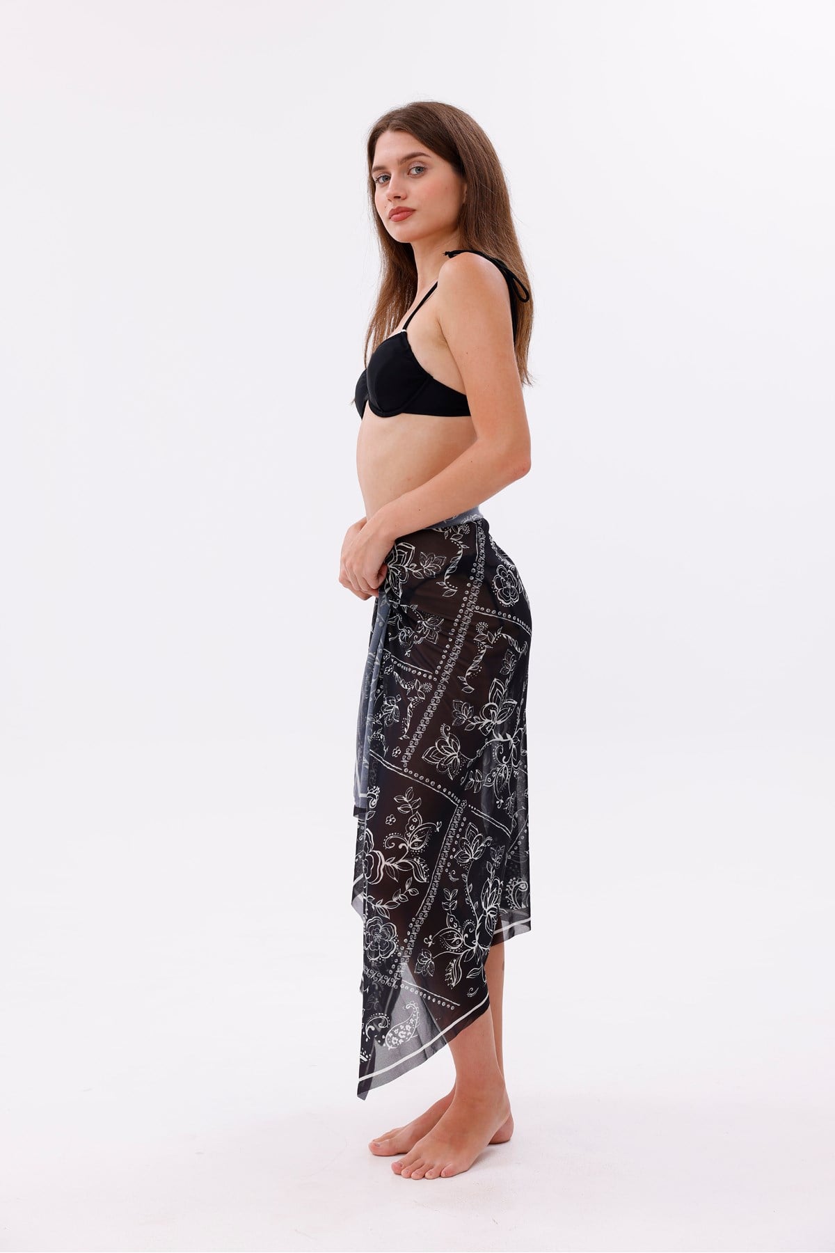 İç Gösterir Transparan Pareo - Bandana Çiçeği Model 150x95 Cm