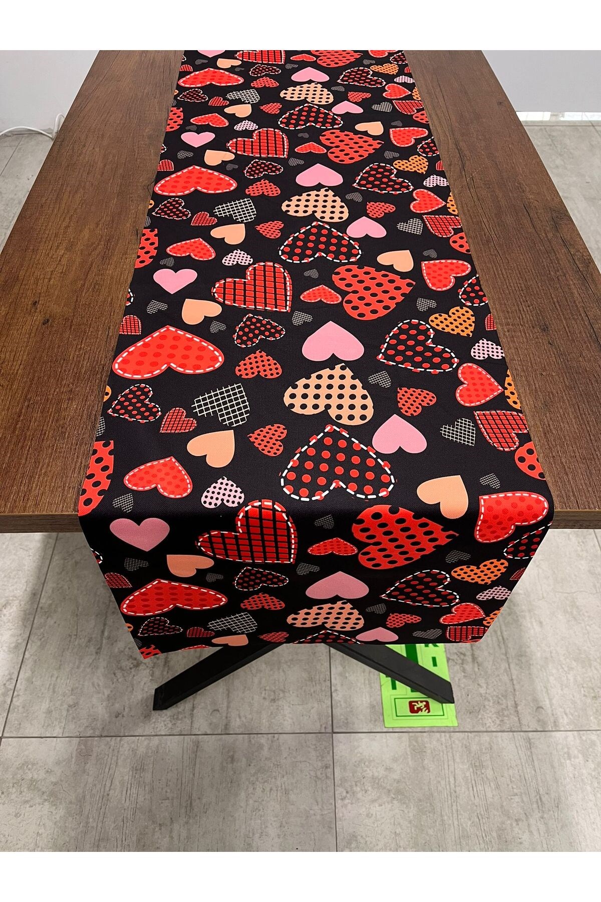 Kalpli Sevgililer Günü Aşk Temalı Runner 40 X 140