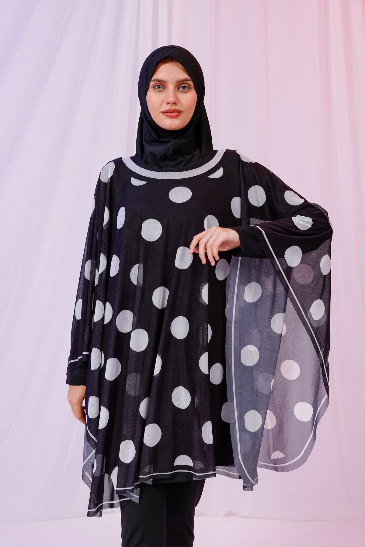 Kısa Kimono Pareo - Tesettür Pareo - Puantiyeli Siyah 180x135 Cm