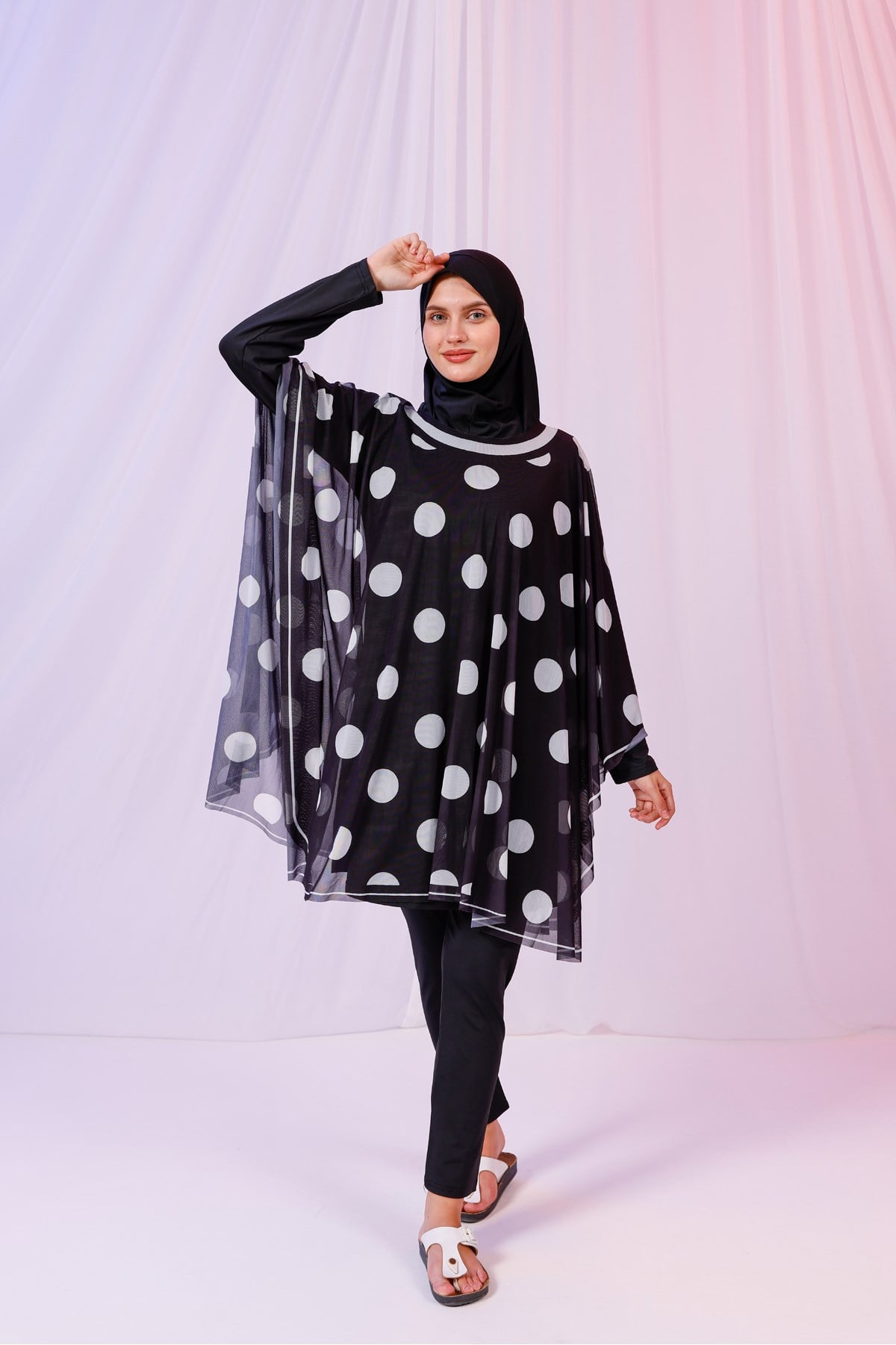 Kısa Kimono Pareo - Tesettür Pareo - Puantiyeli Siyah 180x135 Cm