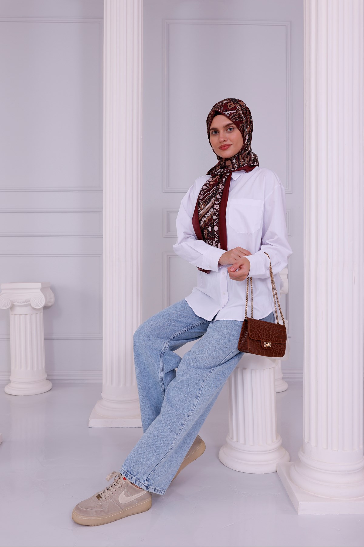 Retro Desenli Kadın Şal Bordo Estascarf