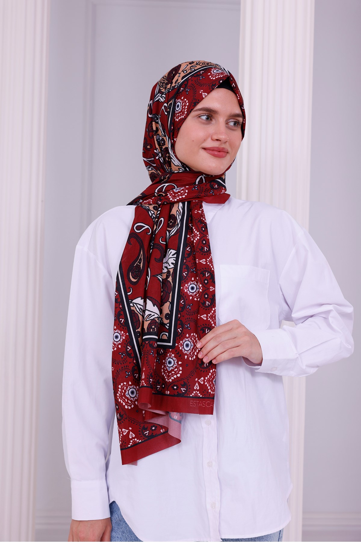 Retro Desenli Kadın Şal Kırmızı Estascarf