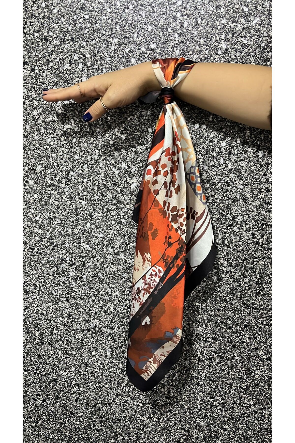 Şifon Saten Fular Desenli Fular Bandana