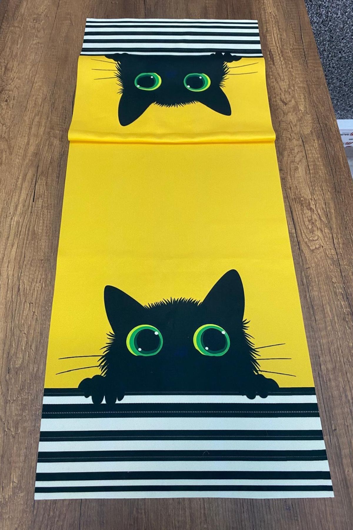 Siyah Kedi Desenli Runner 40x140 Cm