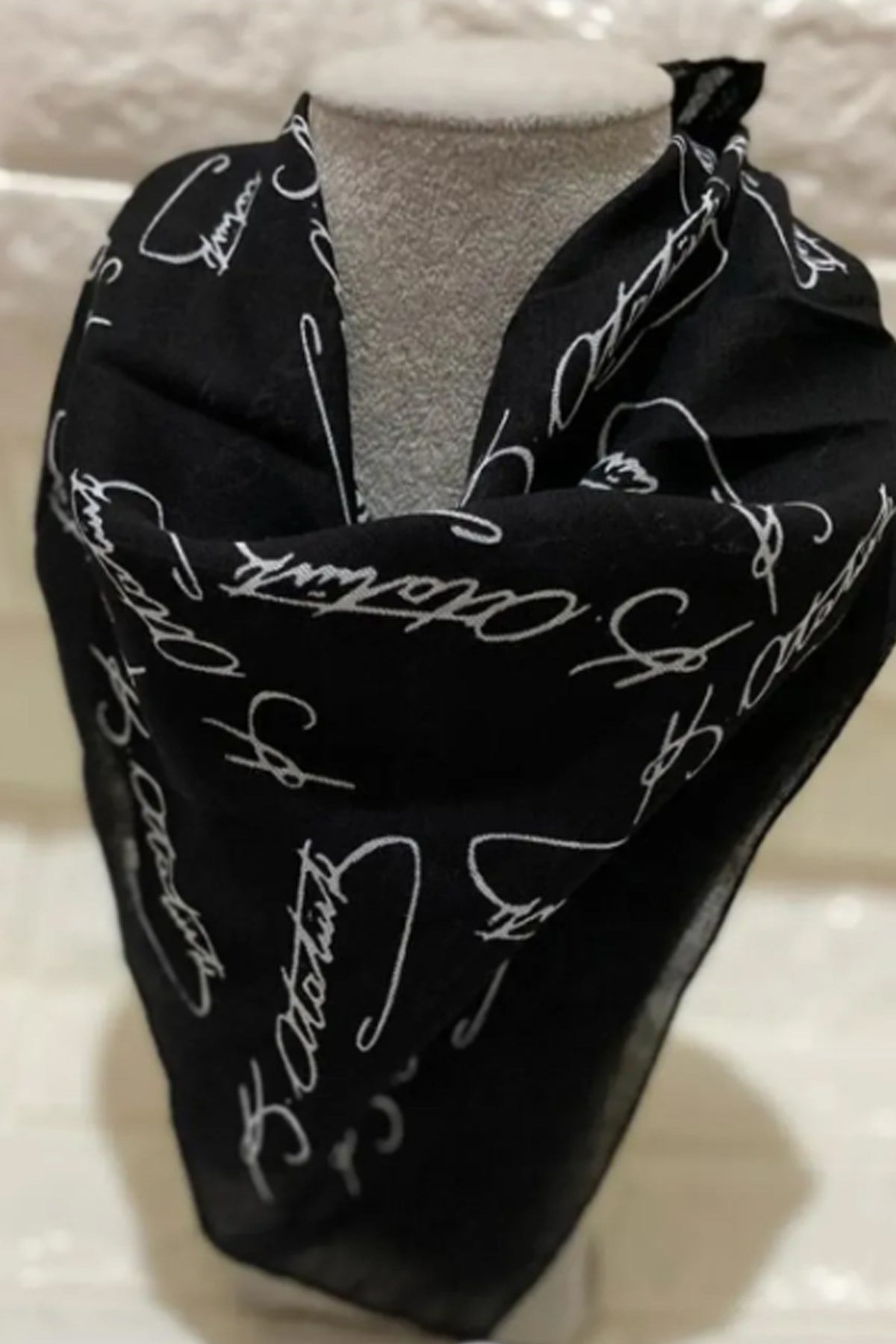 Tarzını Seç 10’lu Siyah Atatürk İmzalı Bandana / Fular Set