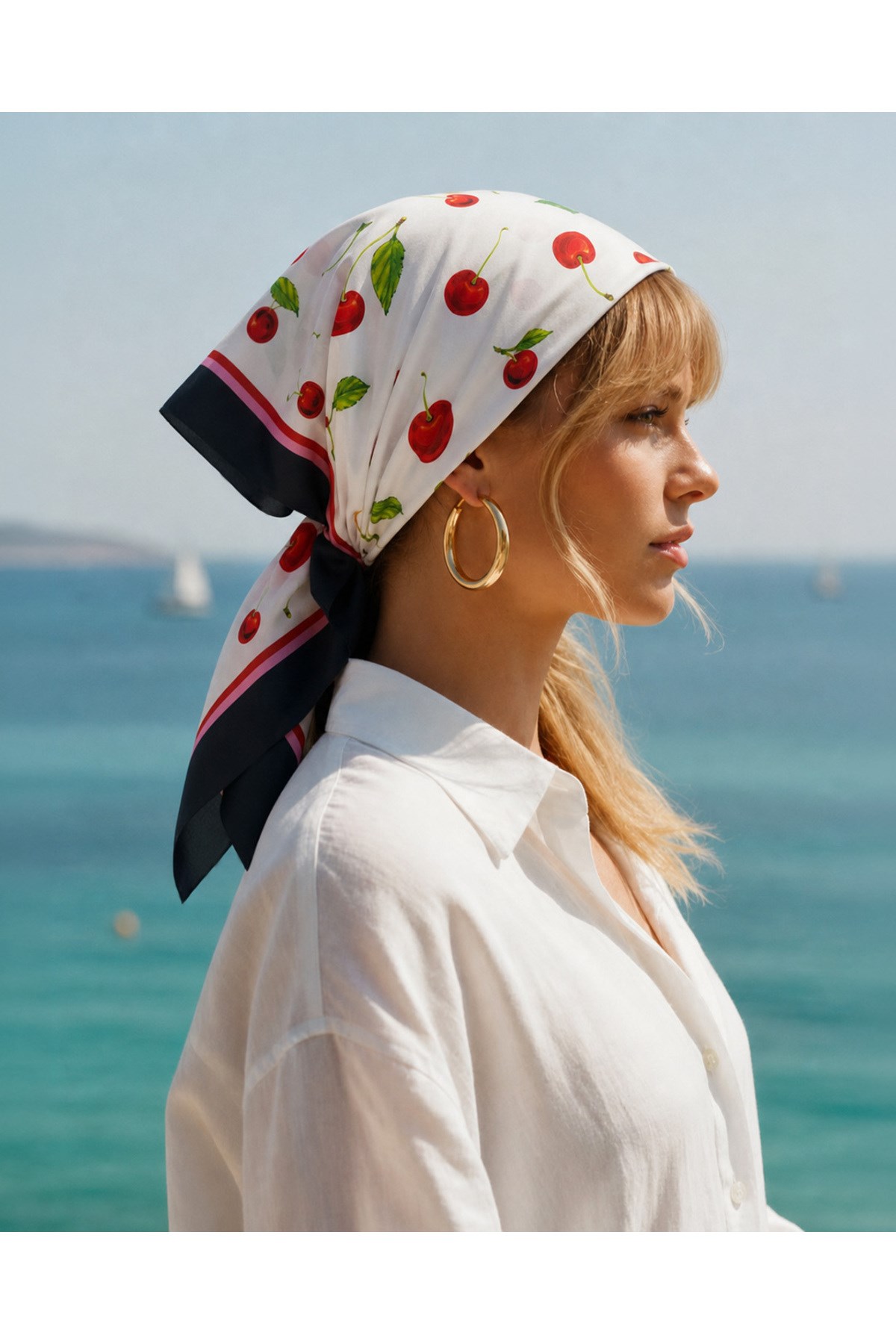 Tarzını Seç Siyah Çerçeveli Kiraz Desenli Fular / Bandana 70x70 cm