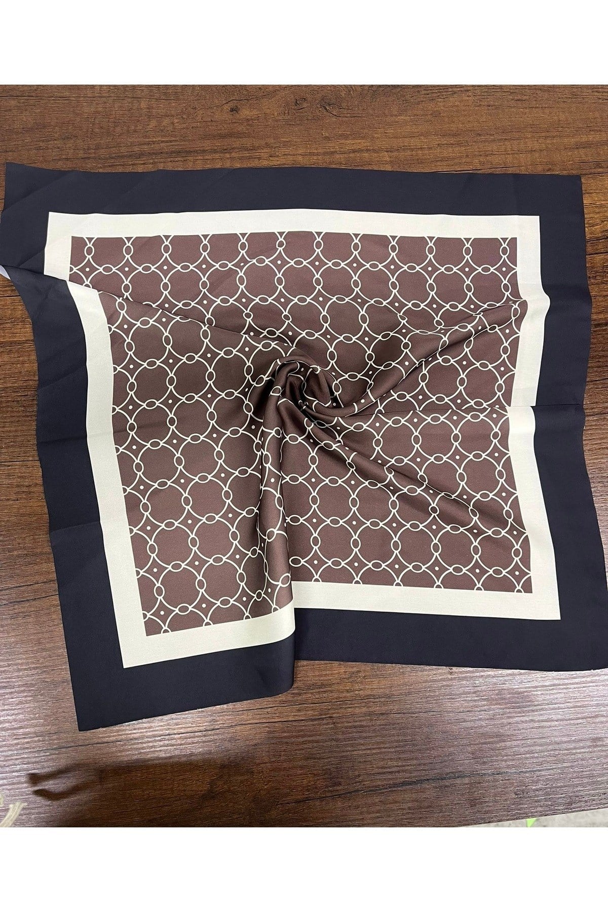 Tarzını Seç Siyah Mozaik Zincir Fular / Bandana / Aksesuar / Şal / Eşarp 70x70