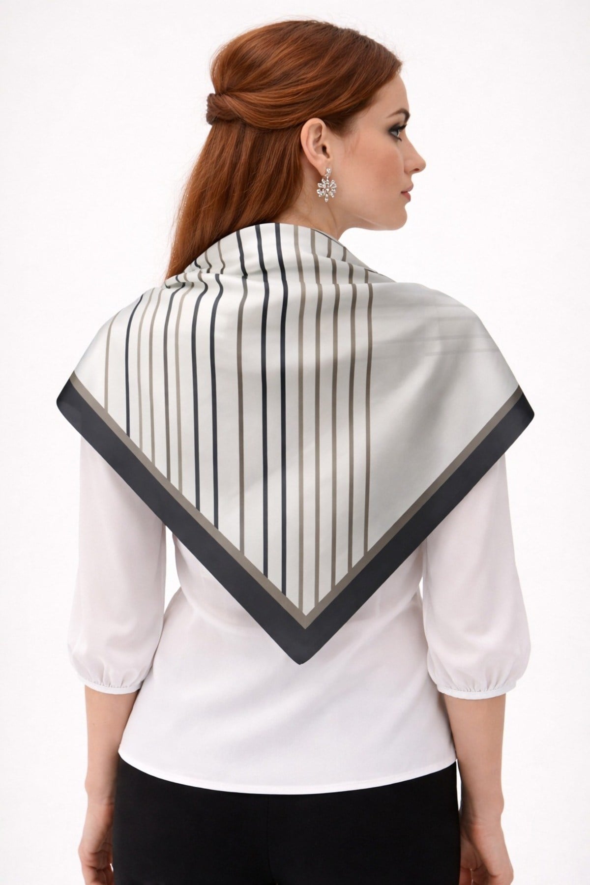Tarzını Seç Siyah V Çizgi Fular / Bandana / Aksesuar / Şal / Eşarp 70x70