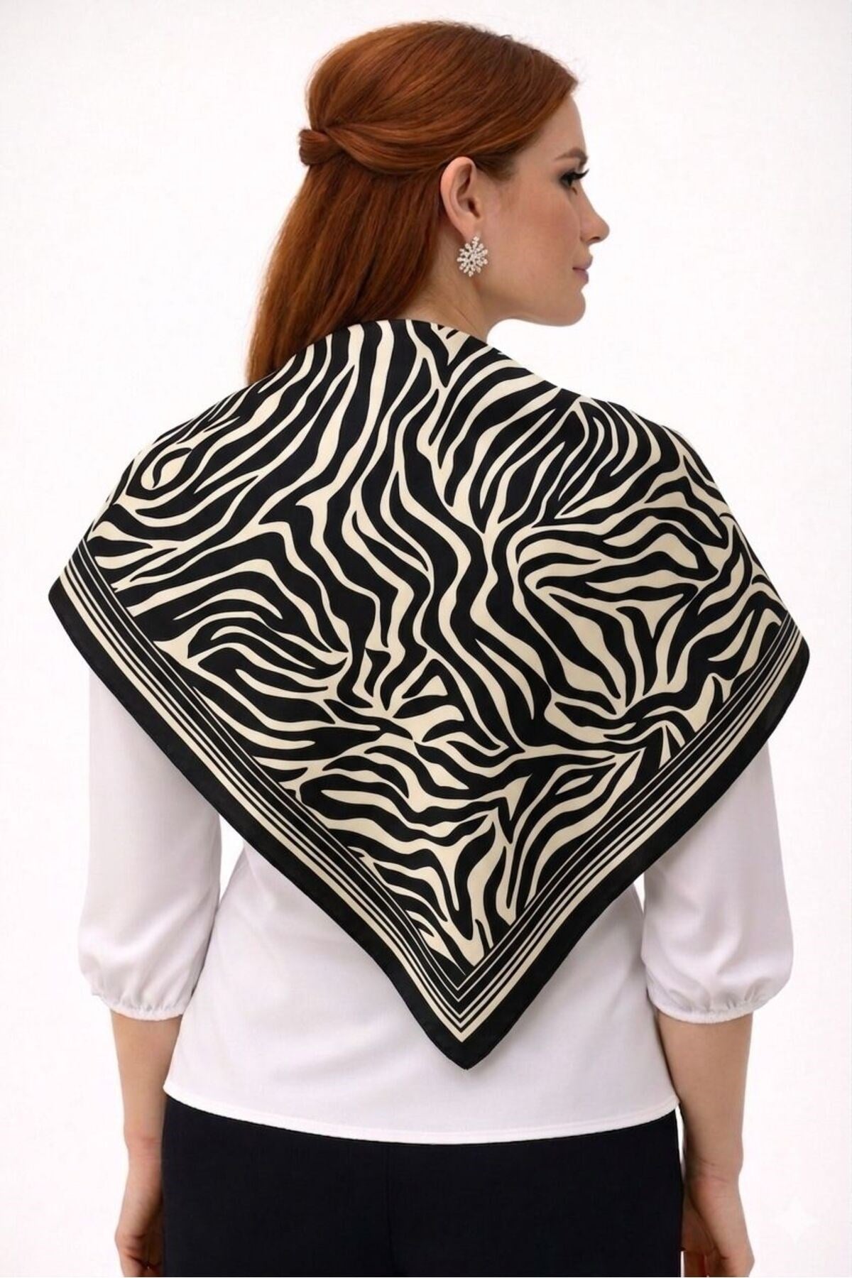 Tarzını Seç Siyah Zebra Fular / Bandana / Aksesuar / Eşarp 90x90 cm