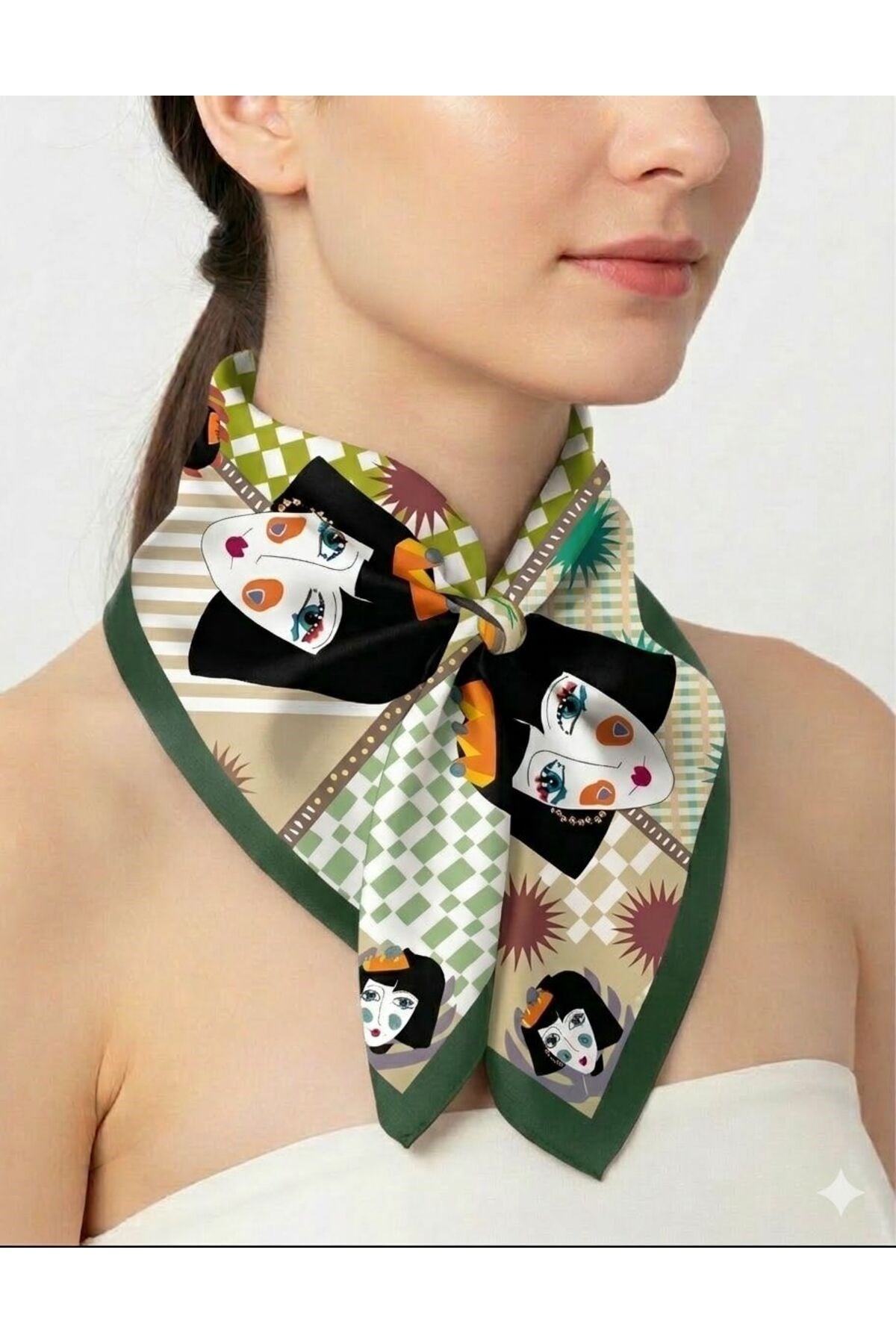 Tarzını Seç Yeşil Queen Fular / Bandana / Aksesuar 48x48 cm