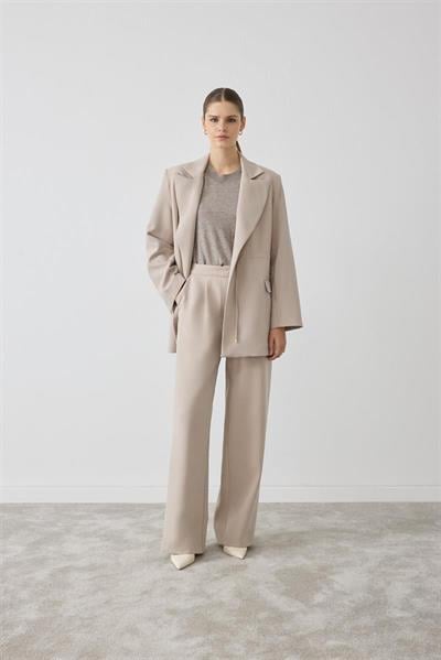 MİORİ LEOVE CEKET PANTOLON TAKIM TAŞ